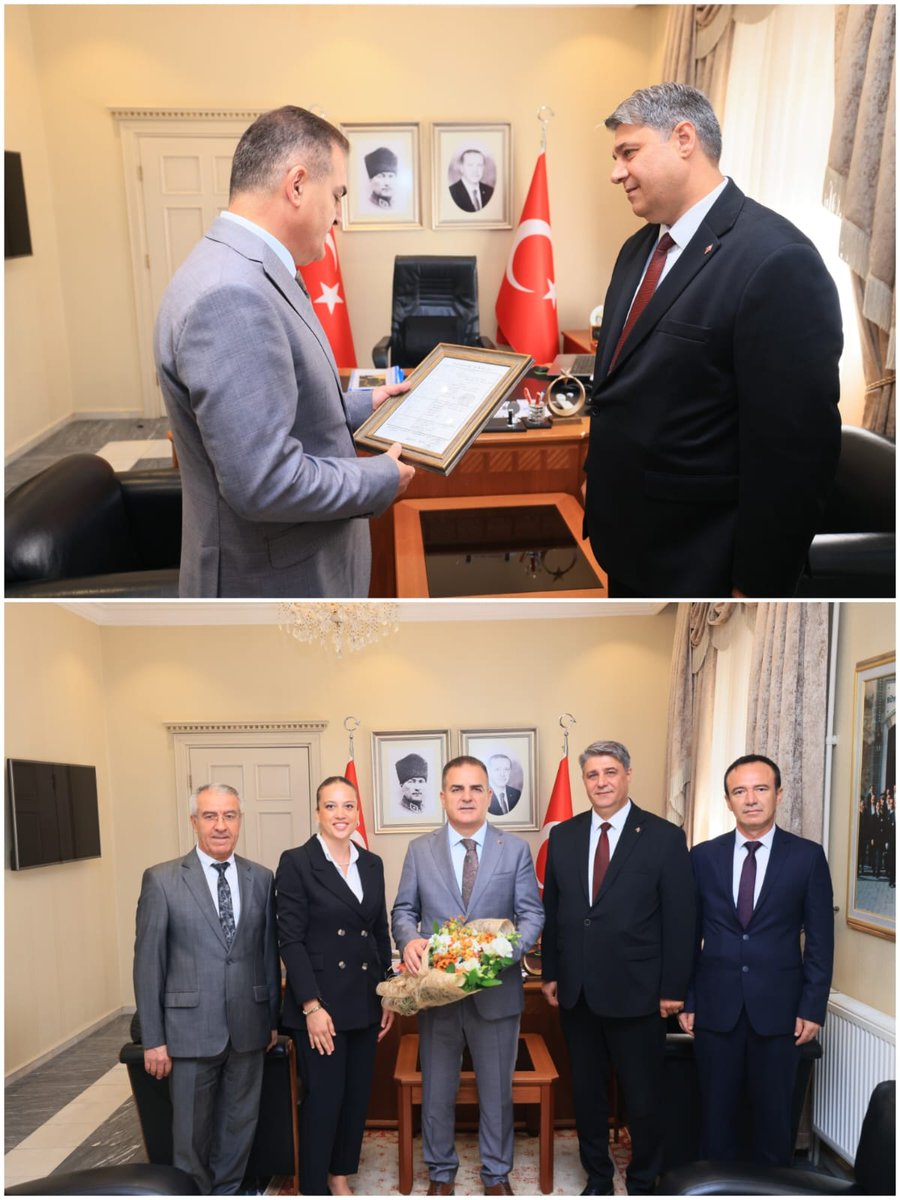 11 Temmuz Dünya Nüfus Günü kapsamında Sn. Valimiz Dr. İdris AKBIYIK' a ziyarette bulunduk. Kabullerinden dolayı teşekkür ederiz.
<a href="/TCNufus/">Nüfus ve Vatandaşlık İşleri Genel Müdürlüğü</a>
<a href="/tcmuglavaliligi/">Muğla Valiliği</a>
<a href="/idrisakbiyik/">Dr. İdris AKBIYIK</a>
<a href="/UtkuCandan10/">Utku Candan</a>