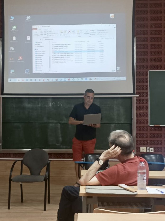 Jaume Claret (@claretvives) on Twitter photo Segunda sesión de “Regreso al pasado”, mano a mano con <a href="/SaidaPalou/">Saida Palou</a>, con intervenciones, entre otros, de <a href="/MADelArcoBlanco/">MA Del Arco Blanco</a> <a href="/GualMiquel/">Miquel López Gual</a> <a href="/MEugeniaJ87/">Maria Eugènia Jaume Esteva</a> <a href="/Albafergallego/">Alba Fernández Gallego</a> <a href="/VictorAparicioR/">Víctor Aparicio Rodríguez</a>, en el Congreso de la <a href="/Ahistcon/">Asociación de Historia Contemporánea</a> Segunda sesión de “Regreso al pasado”, mano a mano con <a href="/SaidaPalou/">Saida Palou</a>, con intervenciones, entre otros, de <a href="/MADelArcoBlanco/">MA Del Arco Blanco</a> <a href="/GualMiquel/">Miquel López Gual</a> <a href="/MEugeniaJ87/">Maria Eugènia Jaume Esteva</a> <a href="/Albafergallego/">Alba Fernández Gallego</a> <a href="/VictorAparicioR/">Víctor Aparicio Rodríguez</a>, en el Congreso de la <a href="/Ahistcon/">Asociación de Historia Contemporánea</a>