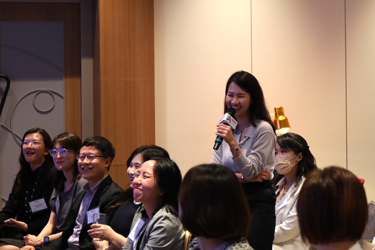 AmChamTaiwan's tweet image. Erik Ramp (GM, Edwards Lifesciences Taiwan) brought energy, wisdom & laughs to our NextGeners at last night’s July session! 💥
🔥 Key takeaways for our NextGeners:
• Growth comes from solving tough problems
• Your team’s win is your win
• Don’t lose sight of family