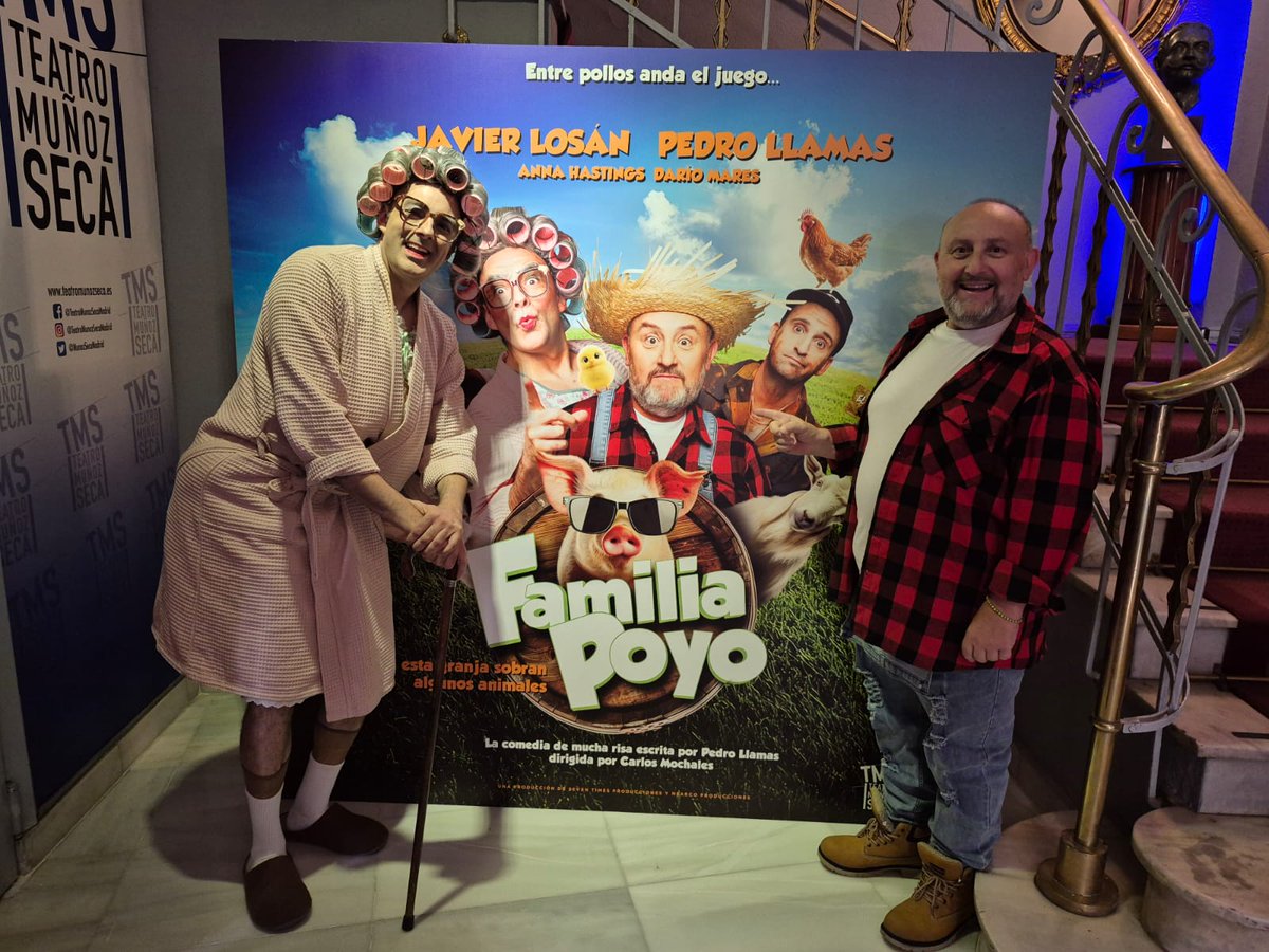 Teatro Muñoz Seca (@munozsecamadrid) on Twitter photo 📸 ¡Así de bien se pasa en el photocall de #FamiliaPoyo en el <a href="/MunozSecaMadrid/">Teatro Muñoz Seca</a>! Con buen rollo y muchas risas… la granja se vino arriba 🐔😂
🎟️ ¡Corre a por tus entradas! bit.ly/Familia-Poyo-T…
#teatro #diversion #entretenimiento #espectáculo #comediateatral #risas #humor 📸 ¡Así de bien se pasa en el photocall de #FamiliaPoyo en el <a href="/MunozSecaMadrid/">Teatro Muñoz Seca</a>! Con buen rollo y muchas risas… la granja se vino arriba 🐔😂
🎟️ ¡Corre a por tus entradas! bit.ly/Familia-Poyo-T…
#teatro #diversion #entretenimiento #espectáculo #comediateatral #risas #humor