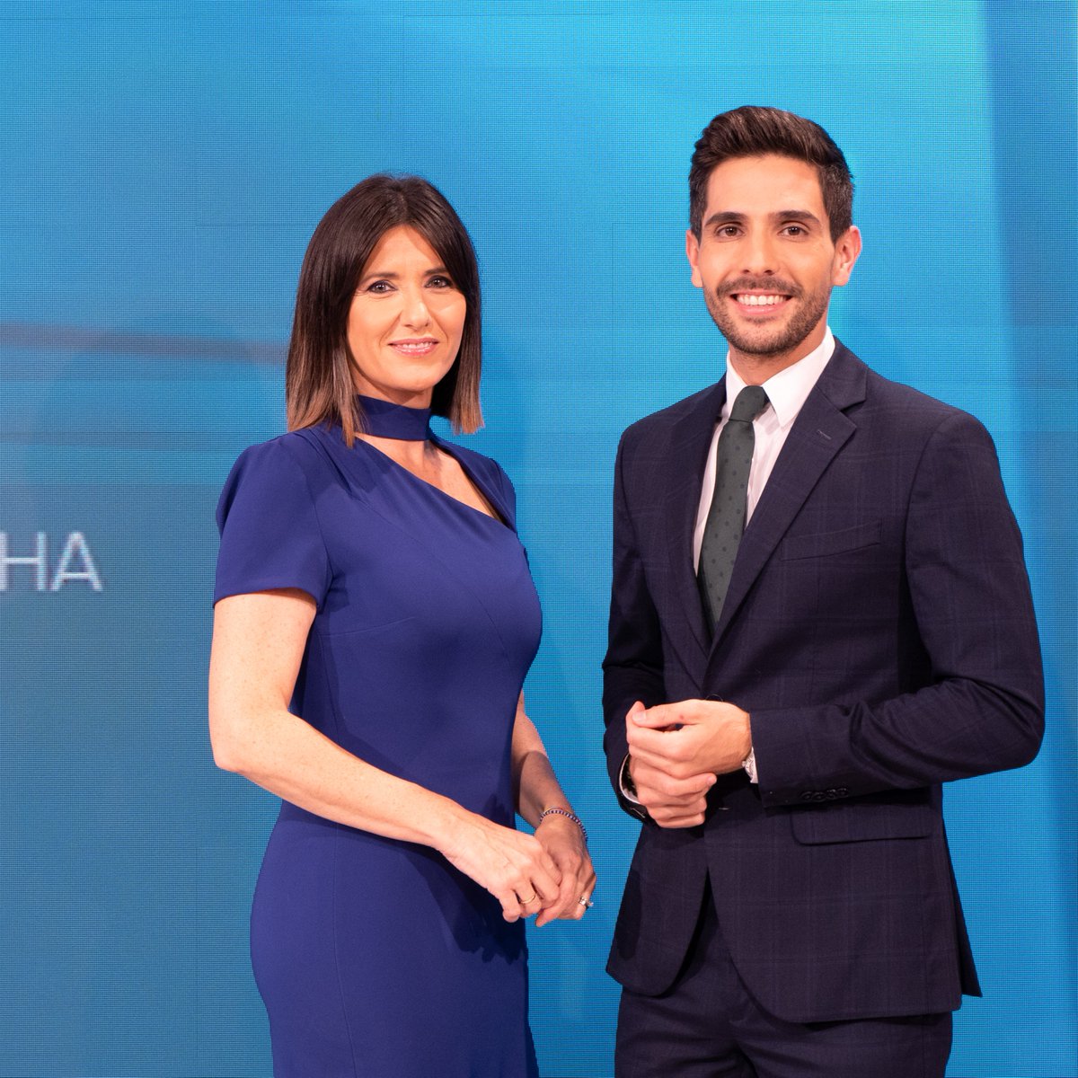 CMM_es's tweet image. Y todo esto con los castellanomanchegos pegados a la actualidad con nuestros informativos:
🔹&apos;CLM a las 2&apos; con @pepetorrecilla y Sonia Trigueros 13.3% con 50.000 espectadores
🔹&apos;CLM a las 3&apos;: 10.1%, alcanzando con su mejor share del año
🔹&apos;CLM a las 8&apos; con Patricia Morales: 8.7%