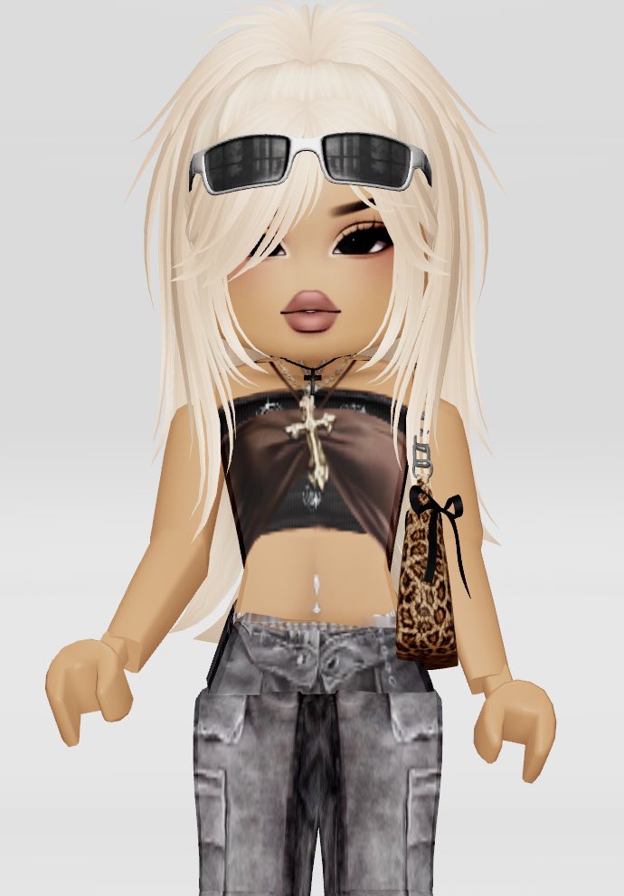 Adam ☆ tweet media