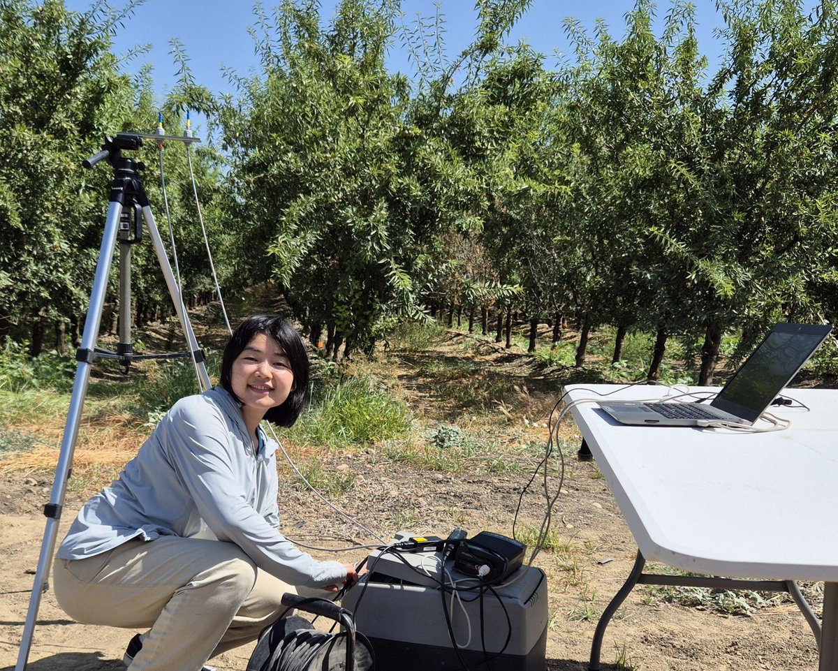 IAS-CSIC (@ias_csic) on Twitter photo 👨🔬 Na Wang investigadora de <a href="/UniMelb/">University of Melbourne</a>, Australia, ha comenzado una estancia postdoctoral en el <a href="/IAS_CSIC/">IAS-CSIC</a>, durante un año Na Wang estará trabajando en <a href="/QuantaLab/">QuantaLab</a> liderado por <a href="/ZarcoTejada/">Pablo J. Zarco-Tejada</a> y en <a href="/IrriSens/">IrriSens-CSIC</a> liderado por <a href="/vicgd1977/">Victoria Gonzalez</a>
#cienciaparalagricultura #CSIC 👇 👨🔬 Na Wang investigadora de <a href="/UniMelb/">University of Melbourne</a>, Australia, ha comenzado una estancia postdoctoral en el <a href="/IAS_CSIC/">IAS-CSIC</a>, durante un año Na Wang estará trabajando en <a href="/QuantaLab/">QuantaLab</a> liderado por <a href="/ZarcoTejada/">Pablo J. Zarco-Tejada</a> y en <a href="/IrriSens/">IrriSens-CSIC</a> liderado por <a href="/vicgd1977/">Victoria Gonzalez</a>
#cienciaparalagricultura #CSIC 👇