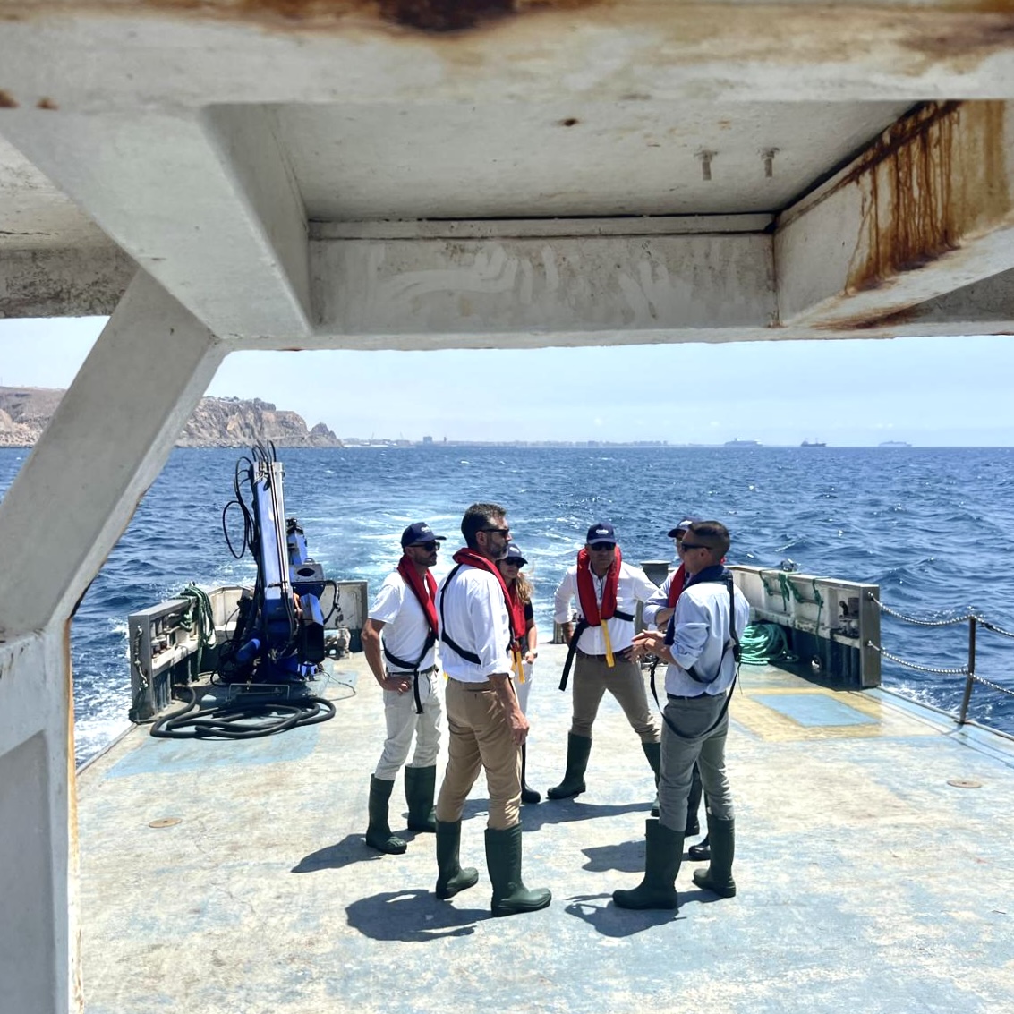 🌊 El 7 de julio recibimos en nuestras instalaciones de PIAGUA al consejero Ramón Fernández-Pacheco y su equipo, quienes conocieron de cerca nuestro modelo de acuicultura sostenible.
🤝 Agradecemos su apoyo a la economía azul.

#CookeEspaña #EconomíaAzul #AcuiculturaSostenible