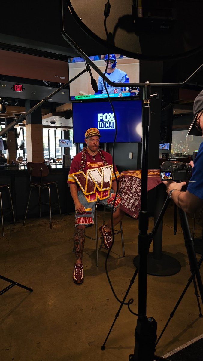 RallyCaptain's tweet image. Had a great time @toms_nationalharbor with @fox5dc talking about our beloved #Commanders
REP IT HARD OR DON'T REP IT AT ALL!!!™️