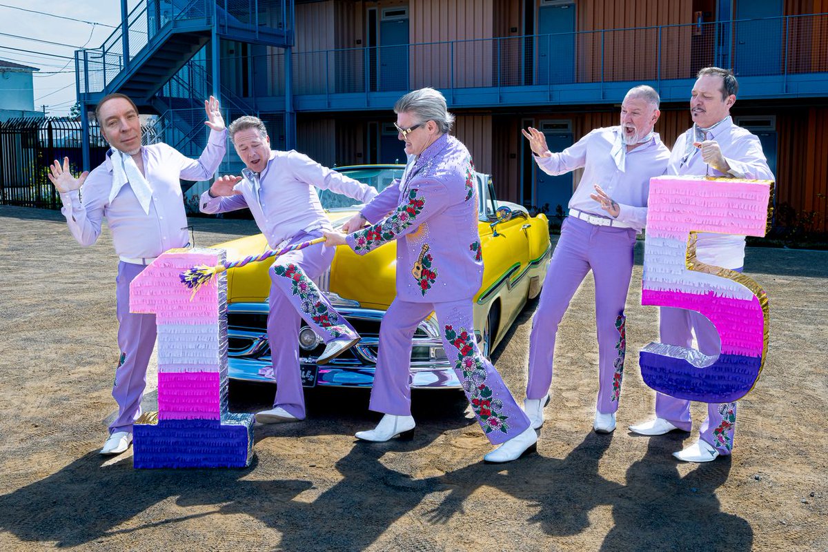 LimelightNI's tweet image. Punk-rock supergroup Spike And The Gimme Gimmes (@GimmeGimmeDivas) bring their Operation: Ho Ho Ho tour to The Limelight on Saturday 13th December!
Tickets on sale Monday 10am from Ticketmaster.