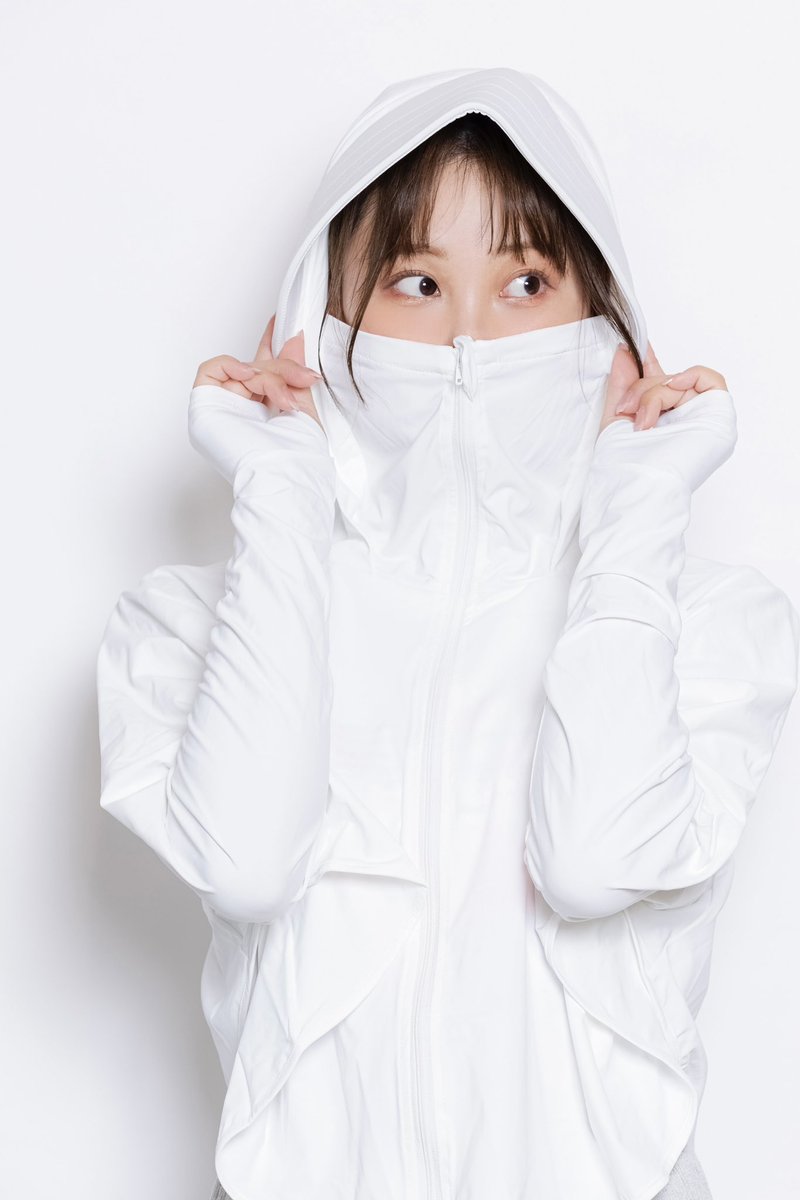 scandal_band's tweet image. 【GOODS】
“日差しも熱気もカットする、UPF50×冷感のW対策素材を使用した「冷感パーカー」”の発売が決定!
/
7/11(金)20:00
ONLINE STOREにて販売開始📣
\
この機会にぜひご利用ください☀️
▽ONLINE STORE
rooftoponlinestore.com/shopbrand/ct10…
☑詳細はこちら
scandal-4.com/news/cooling-z…