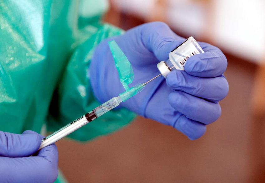 Bibliosalut (@bibliosalut) on Twitter photo #PublicaSalutIB <a href="/MIRSonEspases/">Medicina Interna - Hospital Son Espases</a> ha participat en un estudi sobre l'ús del remdesivir per a la reducció de la mortalitat en pacients hospitalitzats amb #COVID19 infosalut.com/investigacio/e… doi.org/10.1186/s12879… @sonespases #PublicaSalutIB <a href="/MIRSonEspases/">Medicina Interna - Hospital Son Espases</a> ha participat en un estudi sobre l'ús del remdesivir per a la reducció de la mortalitat en pacients hospitalitzats amb #COVID19 infosalut.com/investigacio/e… doi.org/10.1186/s12879… @sonespases