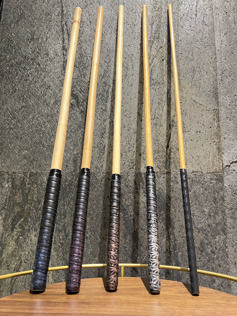 印尼高密度藤條部分尺寸缺貨中

70公分套組可以在7/19.20異色市集購買
只有三組可以先預訂

#藤條 #spanking #市集