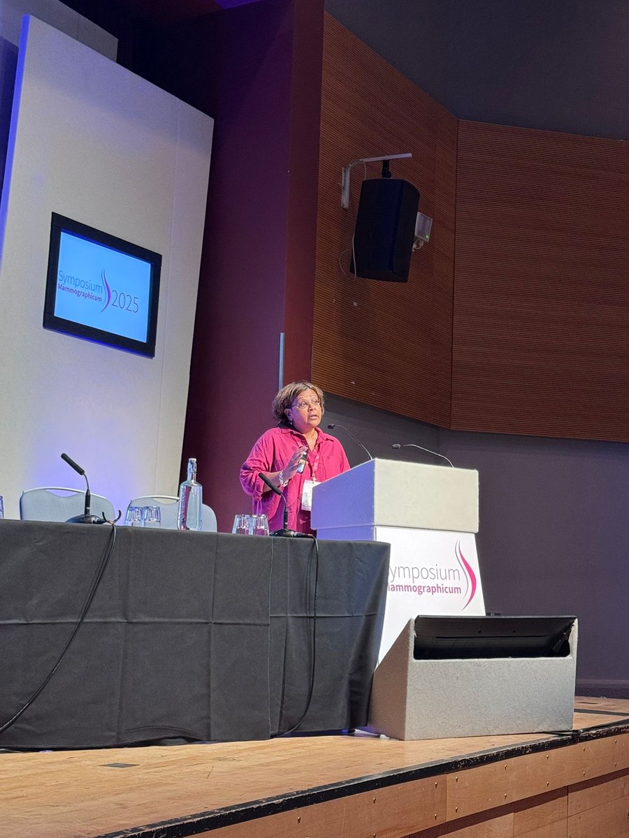 PatsyWhelehan's tweet image. Absolutely stellar opening sessions at #sympmamm2025 this morning @SympMamm