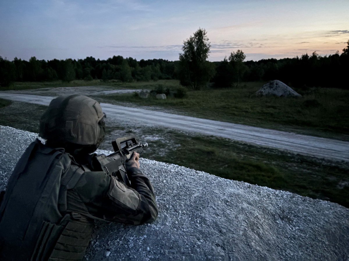 La 4e compagnie de maintenance mobilité, commandée par le capitaine Adrien, a mené deux phases de terrain intensives pour renforcer les savoir-faire tactiques et techniques de ses soldats, du plus jeune au plus expérimenté.💪🏻🪖
#PréparationOpérationnelle 
<a href="/CommandementALT/">Commandement appui et logistique de théâtre</a>