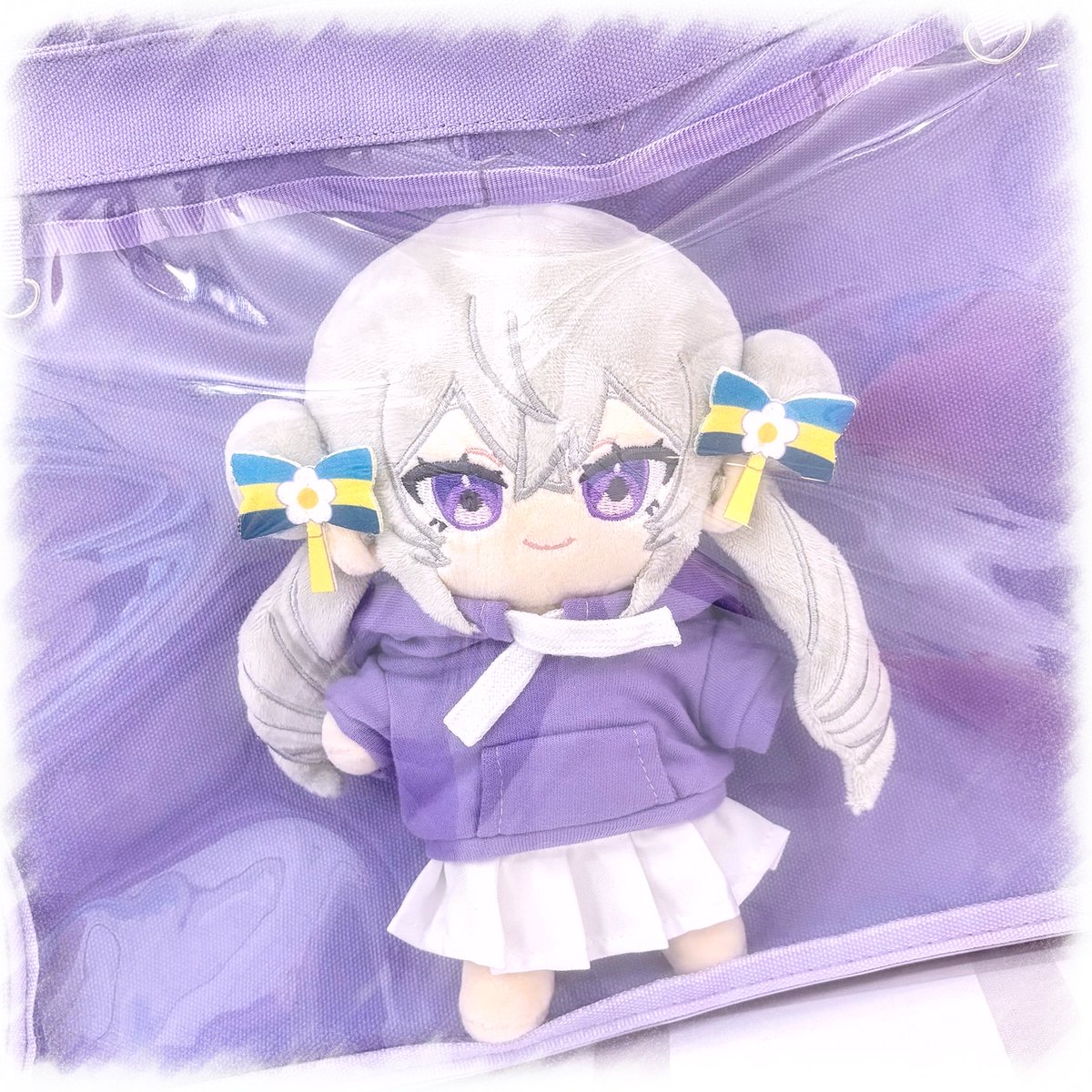 今日は涼しくて助かる〜！
秋になったらぬいちゃん連れてお出かけ増やしたいな💭

＼ぬいの受注生産受付中／
origoo.jp/shopbrand/erav…

#バちゅぬい #えらバちゅ
#FlareRune #ふりゃと一緒