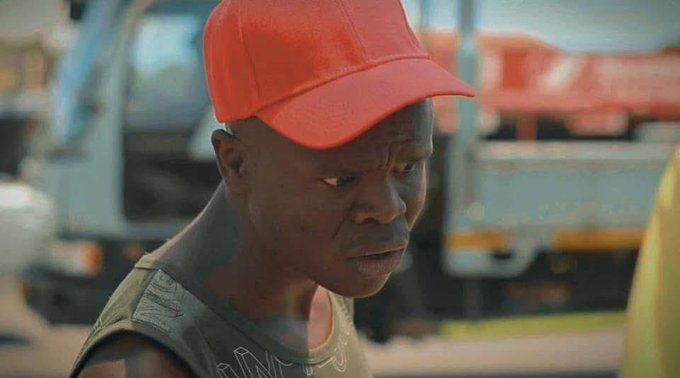 Babe rako rine ndebvu richakumitisa one day. 🫴🏿