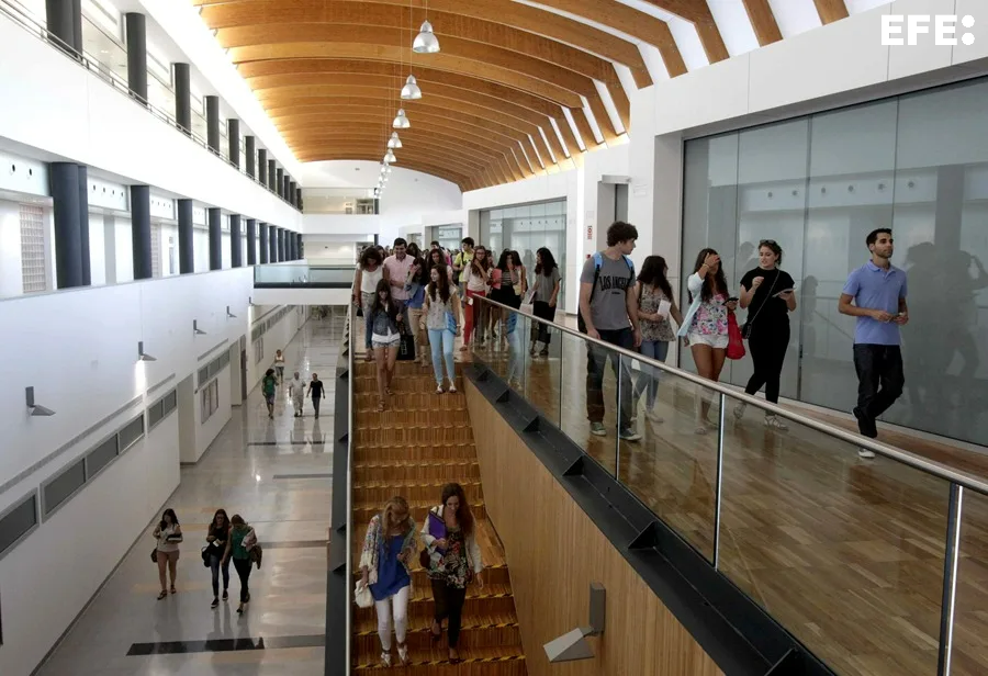 Las preinscripciones en primera opción en la Universidad de Extremadura <a href="/infouex/">UEx</a> aumentan un 11 % respecto a 2024
