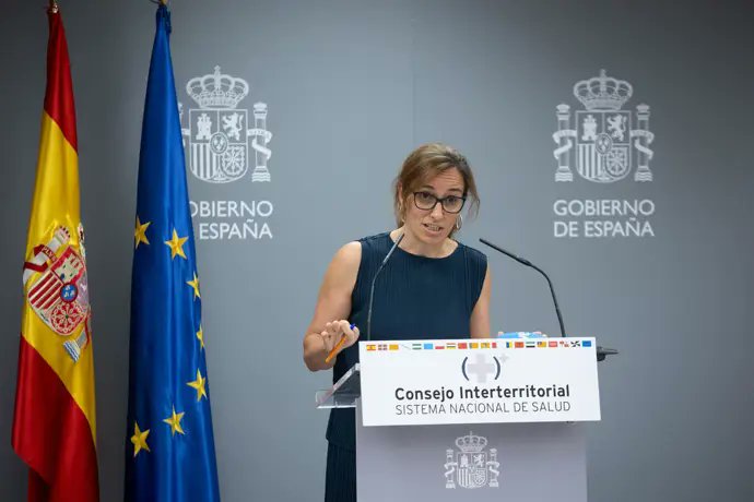 "Las necesidades médicas y quirúrgicas de las personas trans no son cuestiones estéticas ni cosméticas: son cuestiones de salud (...) A este Gobierno que se autodefine como progresista, le exigimos hechos, no titulares. Es imprescindible blindar las prestaciones sanitarias