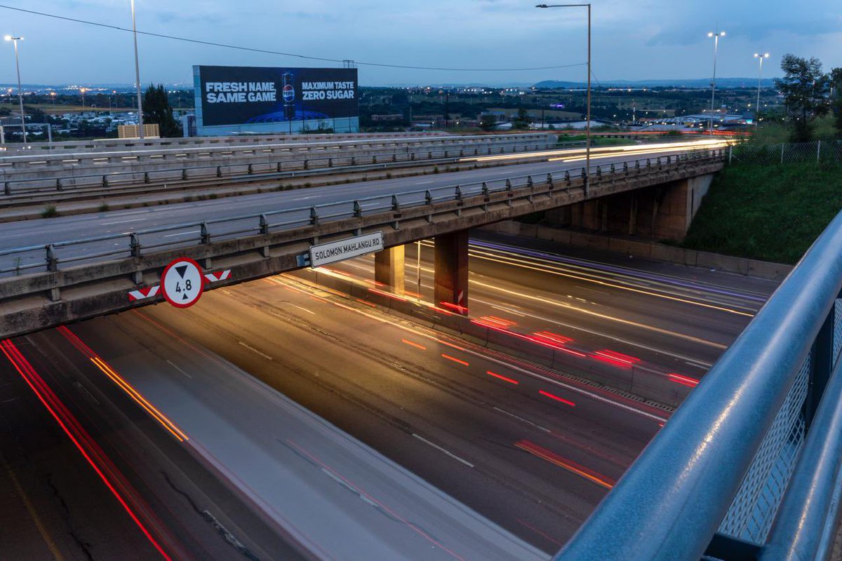 GautengProvince's tweet photo. Gauteng’s road network includes over 600 bridges and 450 major culverts #TacklingG13 #AgaLerona #ThisIsGauteng https://t.co/JutDFEQN59