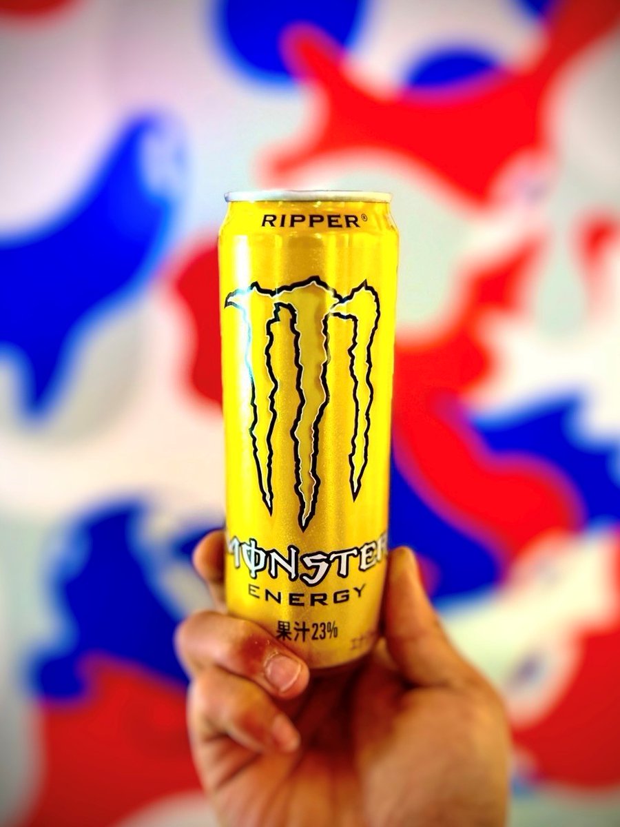 MONSTER MORNING☀
今日は難波でサンプリング🤙

キンキンに冷えたモンスターを飲んで今日も一日楽しもう😎
 
#MonsterEnergy #モンスターリッパー #7月1日新発売