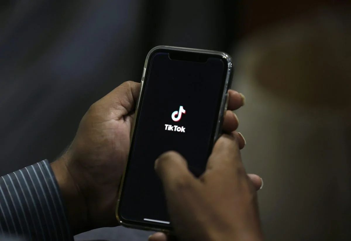 TikTok, l’Irlanda indaga per l’invio di dati in Cina. Pechino: non coinvolti in gestione  buff.ly/SBKd94K