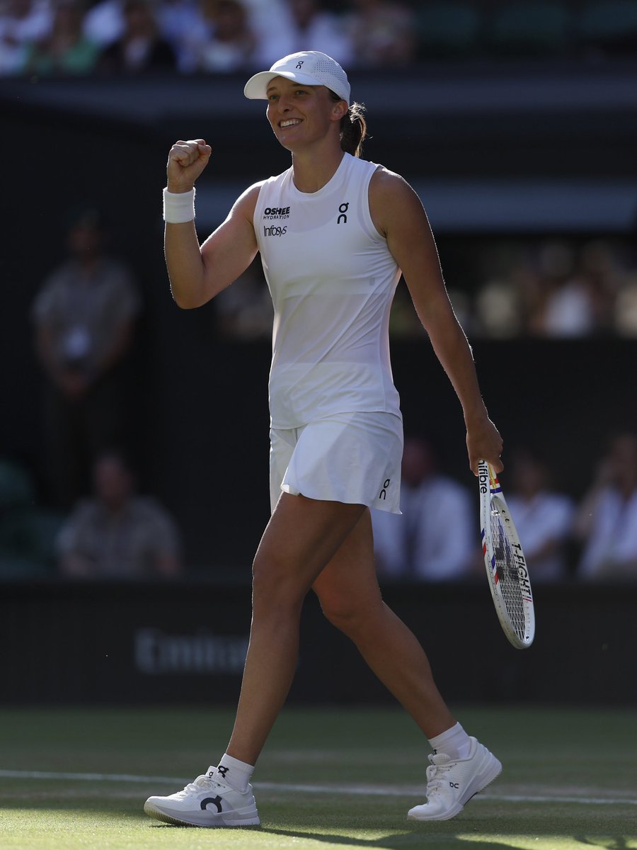 tecnifibre's tweet image. That smile means the world to us 🥹
Just one more to go…
Jazda @iga_swiatek 🙌
#Tecnifibre #IgaSwiatek
📸 @couvercelleanto