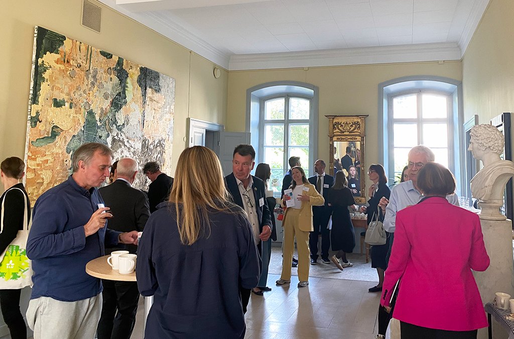 SIANIAgri's tweet image. The Swedish FAO Committee marked 75 years of collaboration for global #FoodSecurity at an event by @KSLA_Academy, Swedish FAO, & @LI_depSE. Read more about Sweden’s role in FAO, global challenges, opportunities in #bioeconomy & the future of #agriculture: siani.se/news-story/swe…