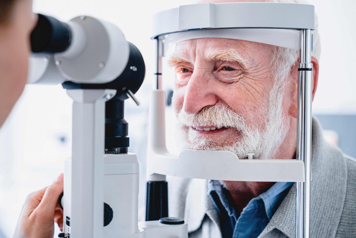 SwanseabayNHS's tweet image. More people are being seen by optometrists closer to home thanks to new pathways which are helping to streamline eye care.

Read the full story on our website: sbuhb.nhs.wales/news/swansea-b…