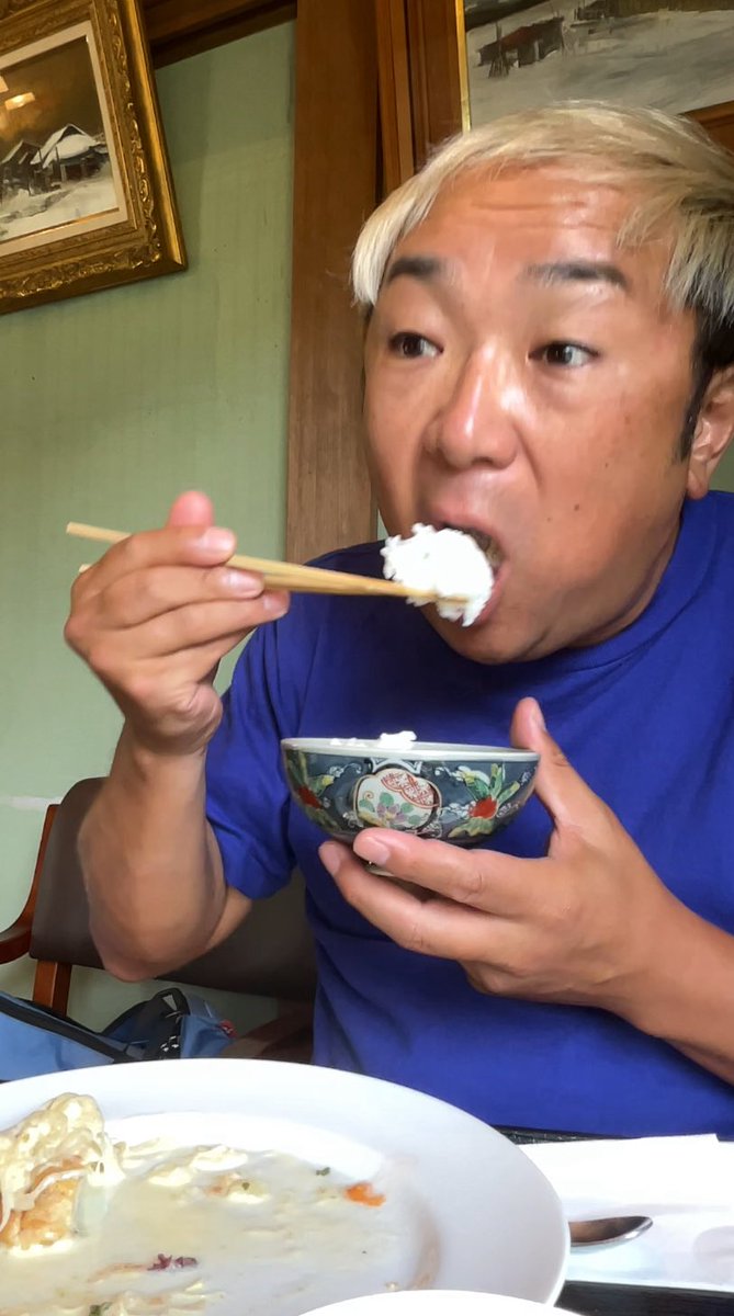 tworice_dai's tweet image. 古民家カフェ「ヴェッセル」
日替わりランチ
【チキンのオーブン焼き オニオンバターソース】
美味しかったぁ〜お店の雰囲気も良かった🤓
#香南市野市