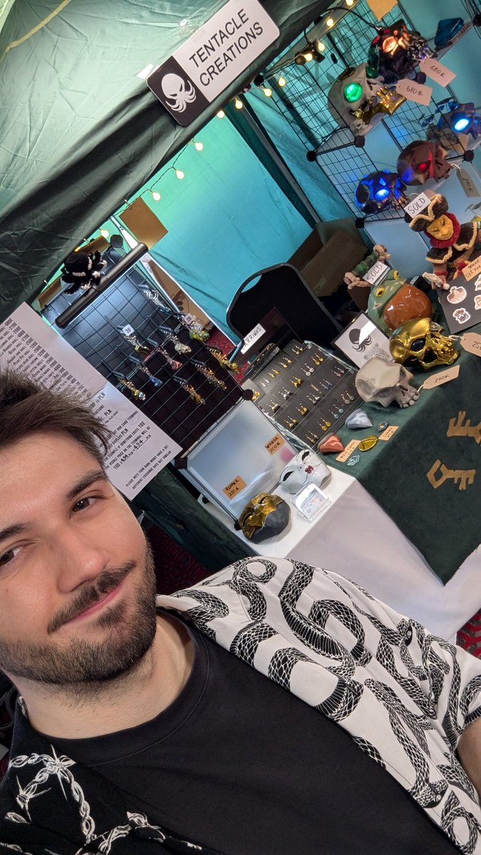 TentacleMakes's tweet image. We are ready! Can't wait to see you all at @SoTFest
#sotfest #SeaOfThieves