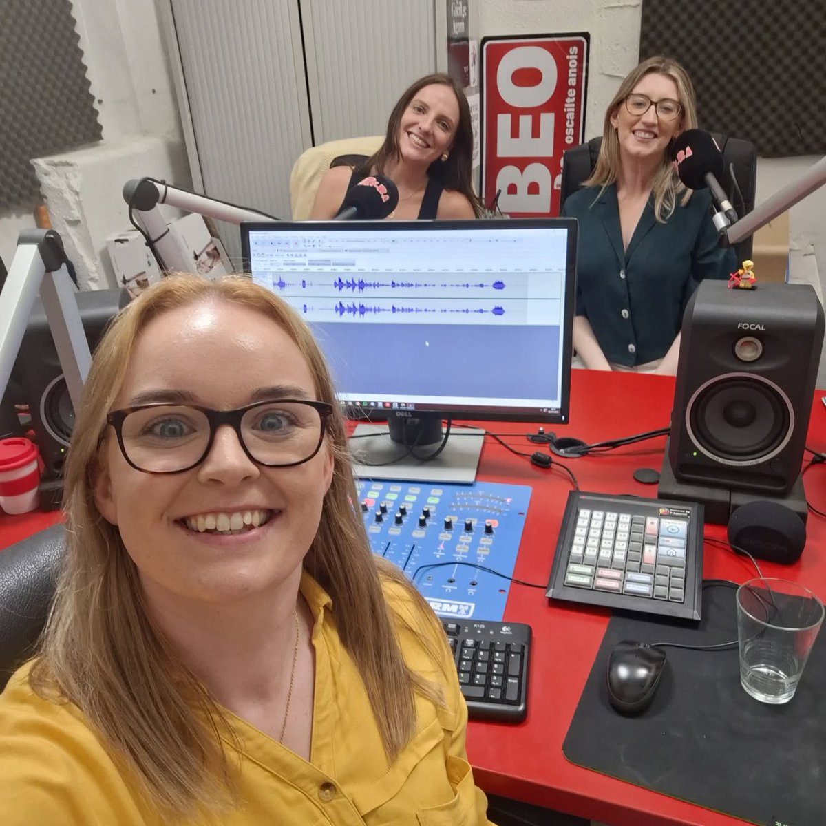 Táimid tagtha back! Eagrán nua beo ar líne aon áit go mbíonn sibh ag éisteacht le podchraoltaí #Gaeilge

🔗 open.spotify.com/episode/7zd06S…