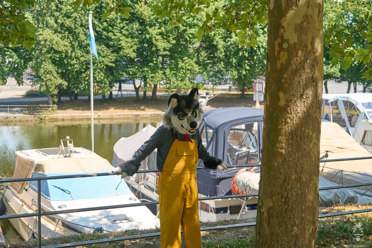 Levi Ackerwolf 🔜 Awoostria (@leviackerwolf) on Twitter photo Ahoj, Captain Levi wishes you a happy Fursuit Friday.
📅 05.7.2025
🗺️ Heilbronn
📸 <a href="/coolbigandy/">AndyMan! / Jiroooooo 📯</a>
🪡 <a href="/Evi1Makers/">EvilMakers🏳️⚧️Commissions CLOSED</a>
#FursuitsFriday Ahoj, Captain Levi wishes you a happy Fursuit Friday.
📅 05.7.2025
🗺️ Heilbronn
📸 <a href="/coolbigandy/">AndyMan! / Jiroooooo 📯</a>
🪡 <a href="/Evi1Makers/">EvilMakers🏳️⚧️Commissions CLOSED</a>
#FursuitsFriday