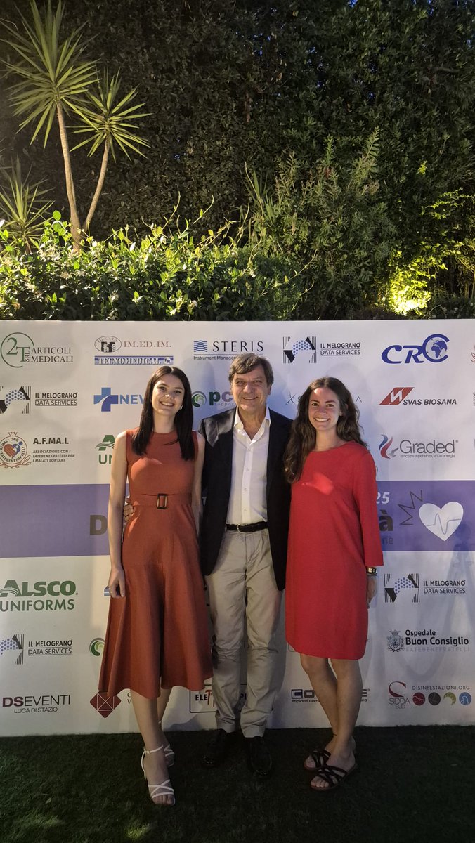 GradedSpa's tweet photo. "Diagnosi di Solidarietà": @GradedSpa scende in campo a sostegno dei progetti di assistenza sanitaria. Giovedì 3 luglio, la società ha partecipato alla cena di #beneficenza organizzata a #Napoli dall’#AFMaL

#Solidarity #charity #charitydinner #energy #Sustainability #future https://t.co/ejQ3HGDjqf