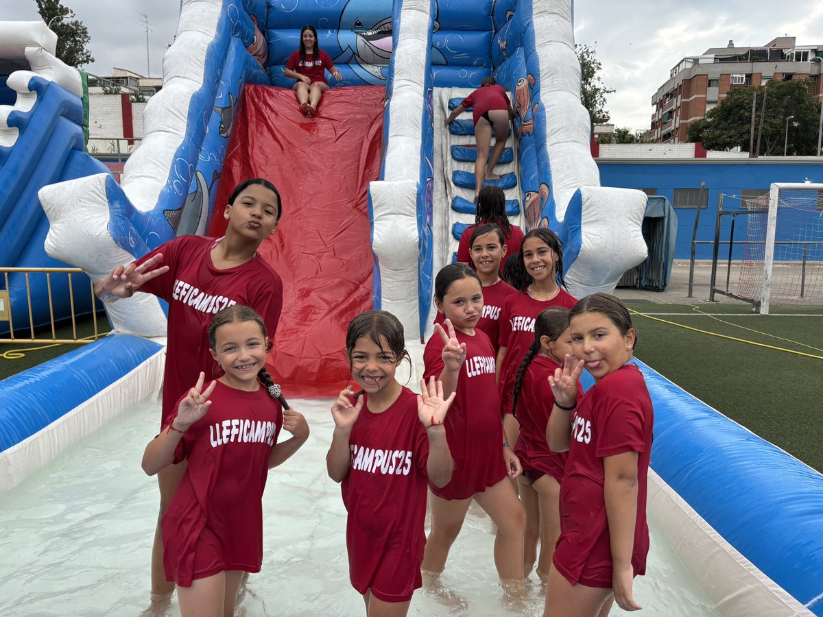 😍😍😍
 
#SienteLaLlefi #LlefiCampus 🔴⚪️ #Llefia