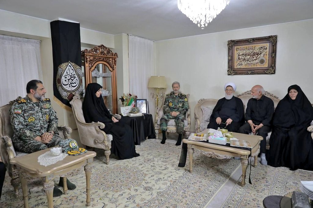 سرلشکر امیر حاتمی tweet media