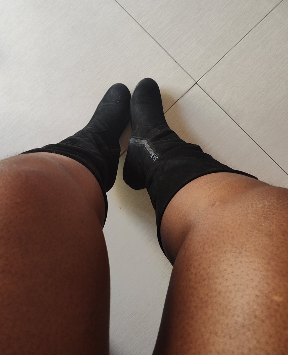 Puss in boots😄