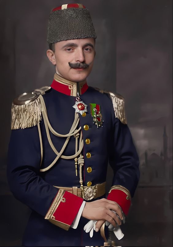 Azerbaycan, ermenistan’dan temizlediği Hankendi’nin büyük bir caddesinin adını ‘Enver Paşa Caddesi’ yaptı. 🇦🇿