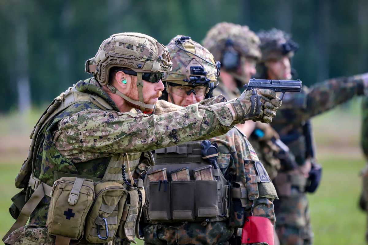 mnbg_lithuania's tweet image. Precision & Partnership. During the Schützenschnur shooting qualification, soldiers from our #MNBGLTU trained alongside partners from CAN and USA. In every moment, trust and precision led the way. It was about strengthening bonds through shared standards and mutual respect.