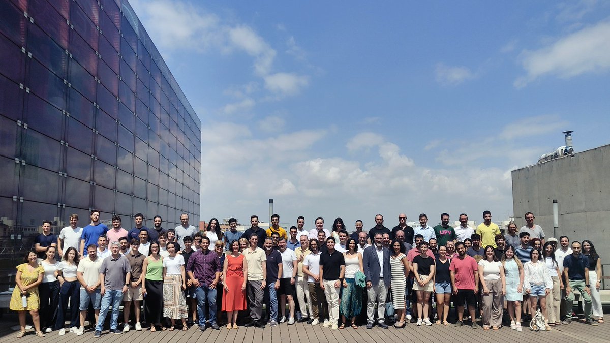 itacaUPV's tweet image. 🙌If you couldn´t attend #WIICT2025, here are the highlights.
✅ITACA is currently the leading center at UPV in terms of collaborative projects with private companies.
✅Our research translates into concrete solutions for critical sectors.
🗞️ tinyurl.com/bdfstzem
#TechTransfer