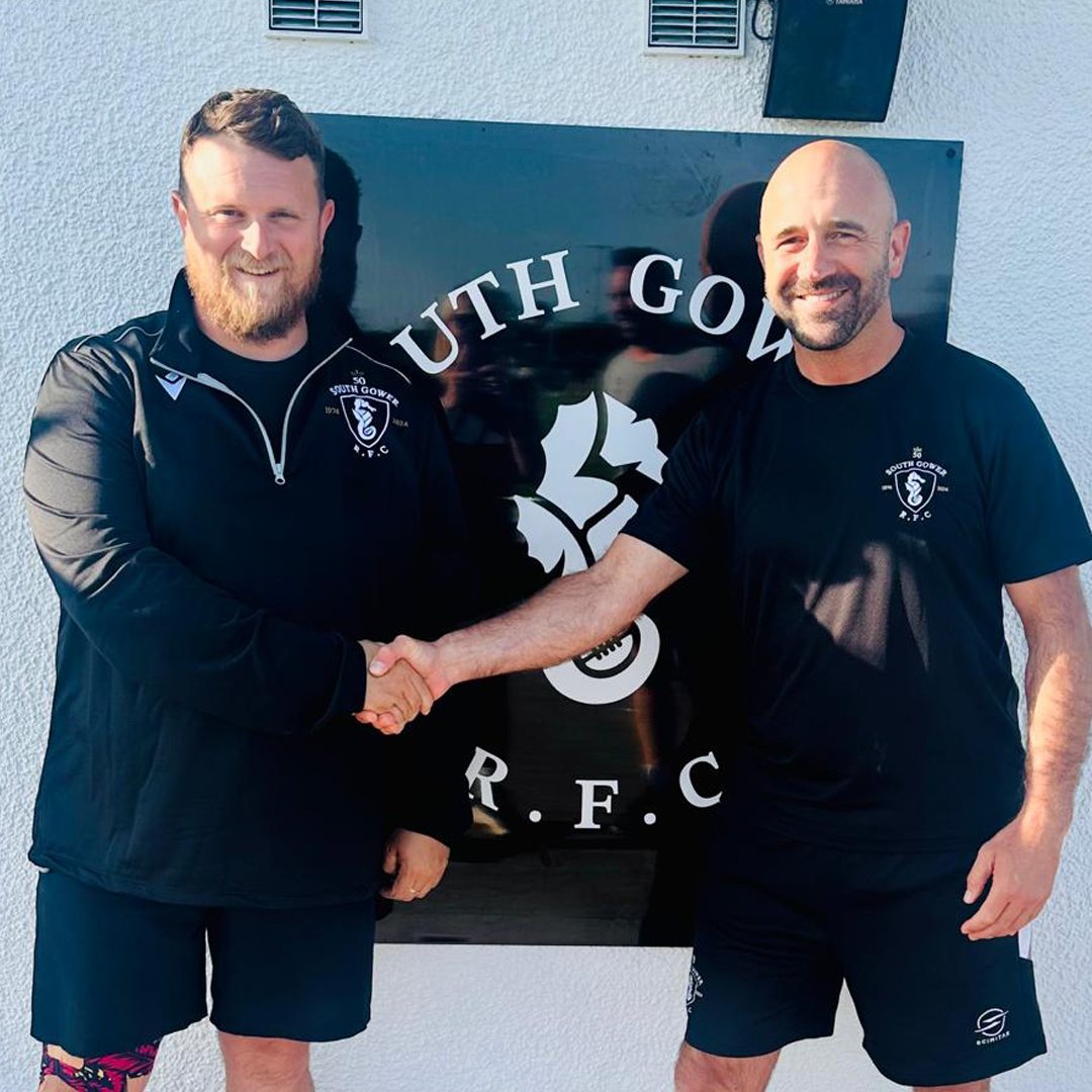 After two seasons as Junior Chairman we say thank you to Jamie Rewbridge, who is stepping down, and welcome Johnathan Lewis to the role.

Diolch yn fawr gentlemen

Read more here: southgowerrfc.com/news/introduci…

#uppaseahorse