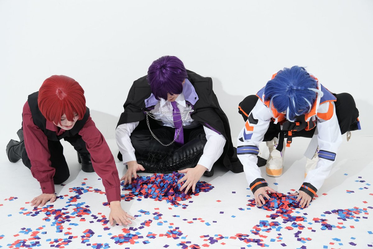 ⚠Cosplay

🐈「ここ俺の～！」
🦊「ｱｯ…ｱｯ……」
🐈「🦊さん少なっ」
🦊「お前が持ってったんだろ！！」
我関せず🌙

 #温もりの戦場0320
🐈<a href="/1sei_co_jp/">刹那壱星</a> 
🌙<a href="/sakura_snow12/">浅桜雪兎❄</a> 
🦊 ゆら↻