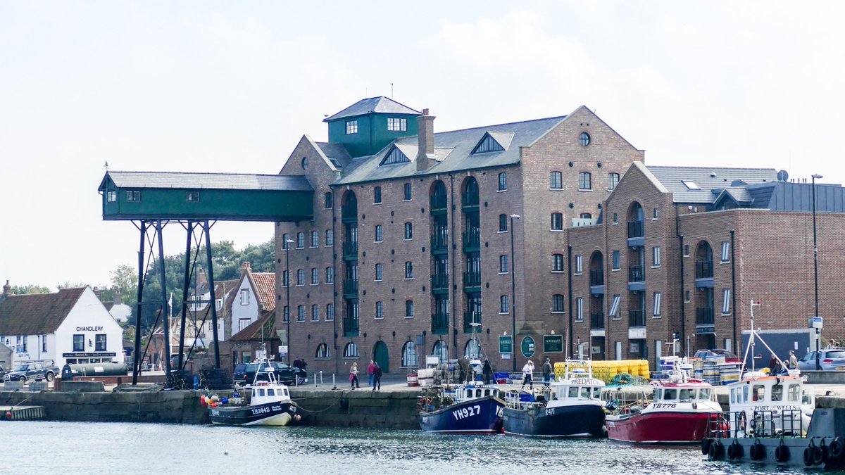 Are you thinking of moving to Wells-next-the-Sea?
Today Wells is still a working port and has been designated an area of outstanding beauty.
#norfolk #northnorfolk
abbotfox.co.uk/news/18860/Wel…