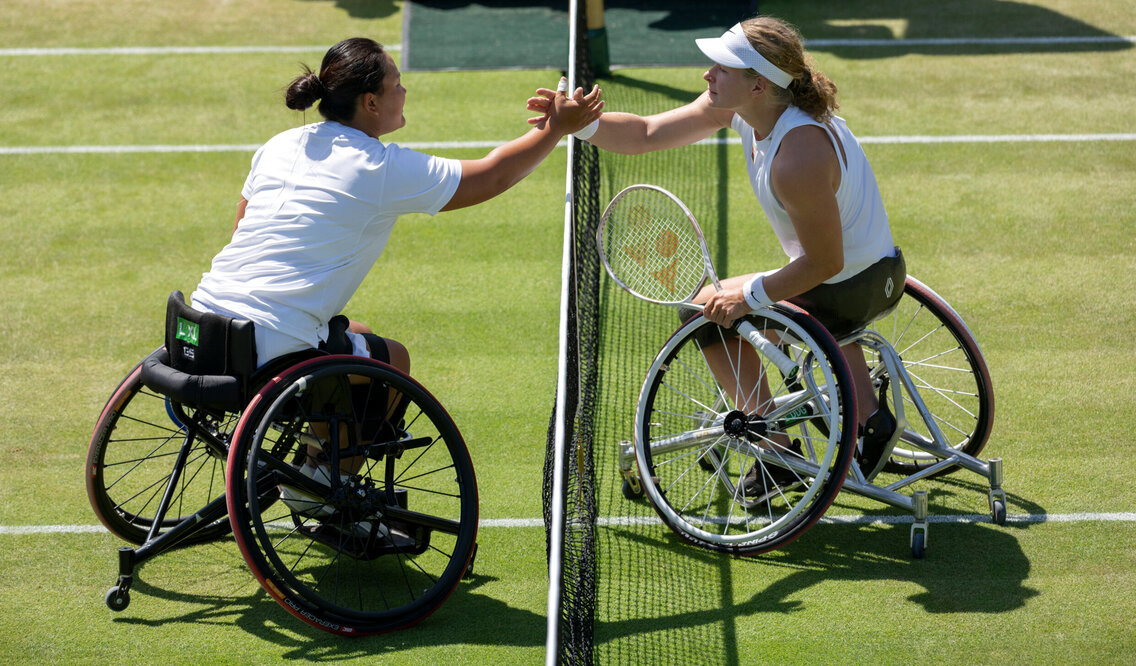 Mijn toernooi zit er helaas op. Wel kijk ik tevreden terug op de progressie die ik afgelopen periode heb gemaakt. Dank <a href="/Wimbledon/">Wimbledon</a>, ik heb weer genoten en tot volgend jaar! 
 
 Foto: Wimbledon Images via <a href="/ITFTennis/">ITF</a> 
 
<a href="/Nike/">Nike</a> <a href="/yonex_com/">Yonex</a> <a href="/renaultgroup/">Renault Group</a> <a href="/SunriseMedical/">Sunrise Medical</a>  <a href="/ehealth88/">eHealth88</a>