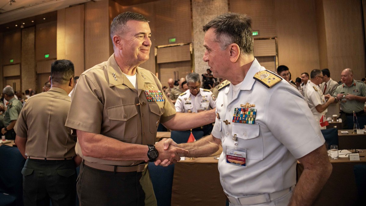 PacificMarines's tweet image. #PALS25 Concluded! 🌏💪
#MARFORPAC and #PMC concluded Pacific Amphibious Leaders 2025 with a closing ceremony!
Because, we are #StrongerALLTogether
@INDOPACOM @1stMEF @IIIMEF @USEmbassyPH @USPacificFleet
📸: LCpl. Moses Lopez Franco + LCpl. Roger-Junior Annoh | @USMC
