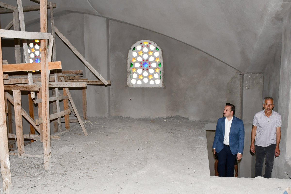 📌Kaymakamımız Göksu Bayram Danışmentgazi Mahallesi Muhtarını Ziyaret Etti.

Kaymakamımız Göksu Bayram, Danışmentgazi mahallesi muhtarı Hasan Başaran'ı ziyaret ederek yapımı devam eden cami projesi konusunda bilgi aldı.

📍 Malazgirt