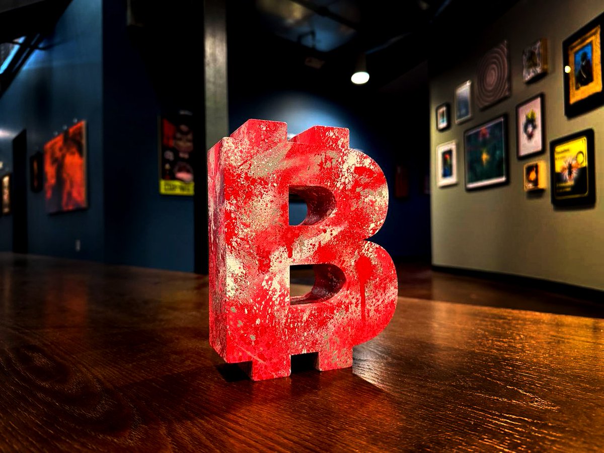 zetra_art's tweet image. Time to shine✨It&apos;s going up forever, Laura⚡️#bitcoin