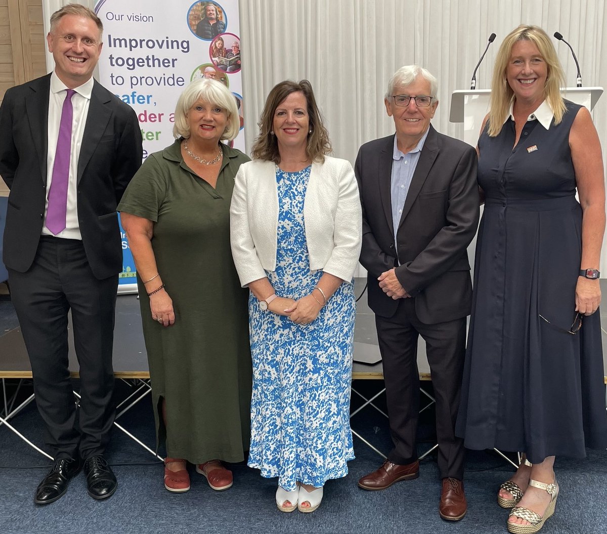 DrCarterp118's tweet image. Great 2 speak @NSFTtweets Ipswich a great conference @ClaireCNWL @AliJaneMoore @NHSEngland @NursingTimes CEO C Donovan @ZoeBillingham Ed Garrett @SNEE_iCS this part of NHS is in good hands @RoyLilley @labourlewis