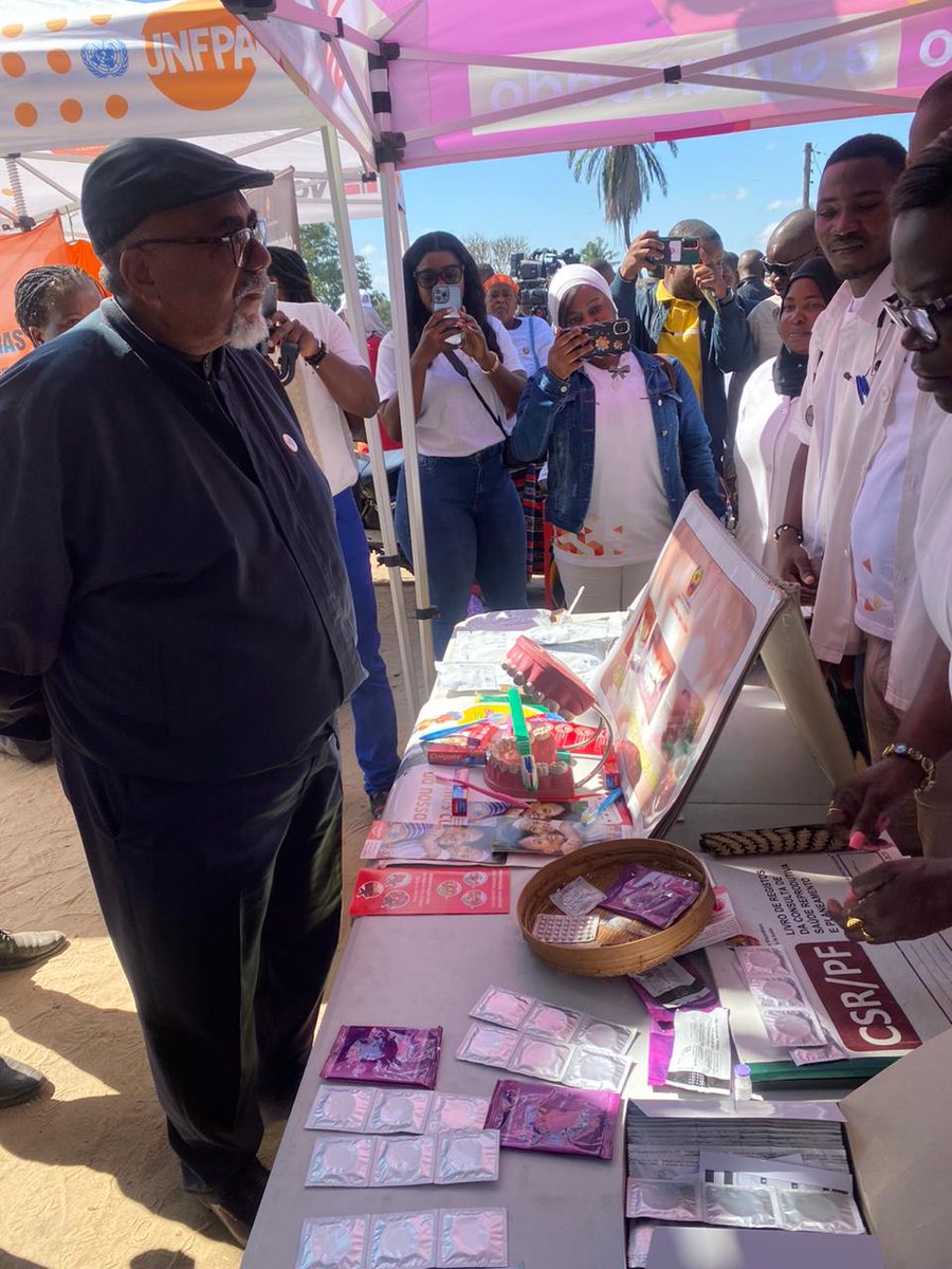 📍#WorldPopulationDay 🇲🇿

Celebrations underway in Nampula City &amp; Liupo District, spotlighting sexual &amp; reproductive health, GBV prevention, &amp; mental health.

Integrated health fairs &amp; youth-led awareness activities are making a difference in communities impacted by Cyclone Jude
