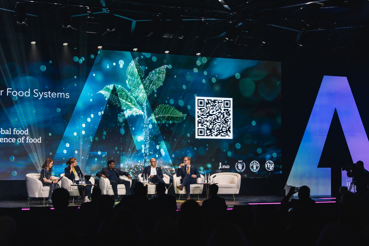 AIforGood's tweet image. Announced today at the #AIforGood Summit!
We are pleased to launch the Global Initiative on AI for Food Systems, in partnership with the Food and Agriculture Organization (@FAO), the International Fund for Agricultural Development (@IFAD), the International Telecommunication…