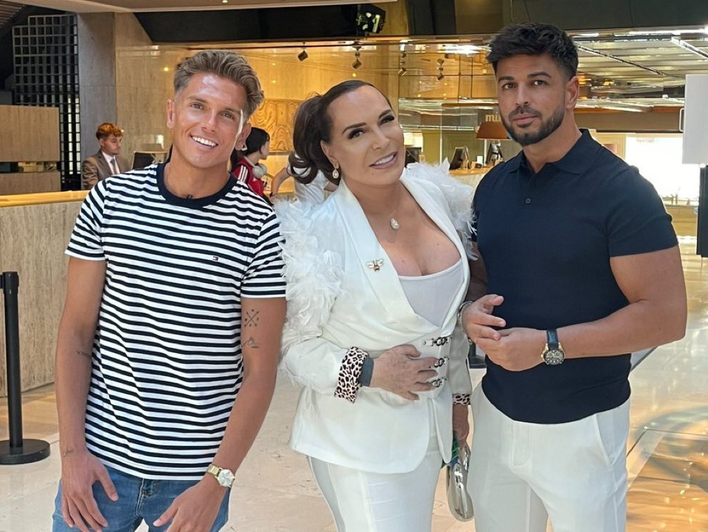 Benita cada día más joven

Luce próxima tentadora de #LaIslaDeLasTentaciones