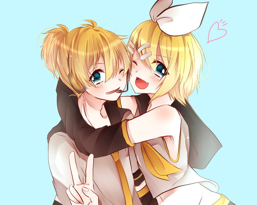 mmmow__'s tweet image. #独学でここまで成長したから一緒に頑張ろう

←2015年　　　　2025年→