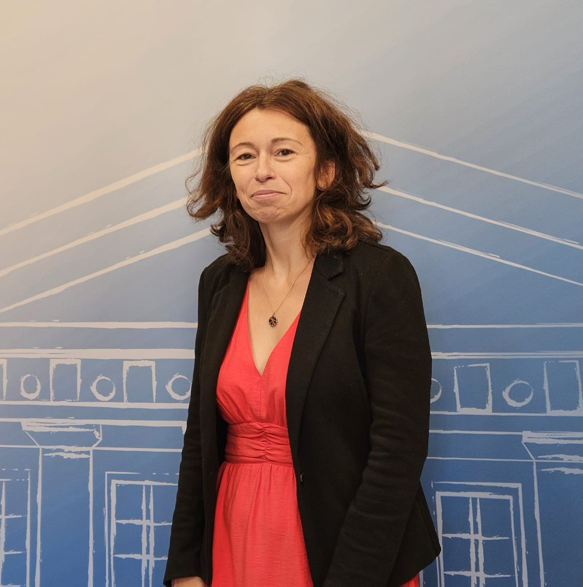📌Sandrine Ducaruge est la nouvelle directrice départementale de l’emploi, du travail, des solidarités et de la protection des populations (DDETSPP) du Cantal depuis le 1er juillet 2025.
👉Elle occupait précédemment les fonctions de directrice adjointe à la DDETS du Puy-de-Dôme