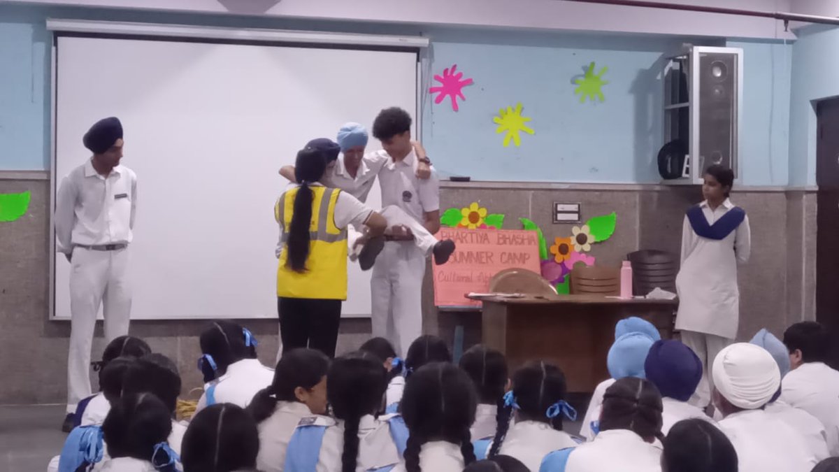 TrinityFound002's tweet photo. Empowering Safety | GHPS, Fateh Nagar (ID: 1514090)
With SDM West Delhi’s support, Trinity Foundation conducted #SurakshaSathi training on BLS & CPR, equipping school staff & community with life-saving emergency skills.
#TrinityFoundation #SafetyTraining #CPR #BLS
#FatehNagar https://t.co/LUCWWtVTIR